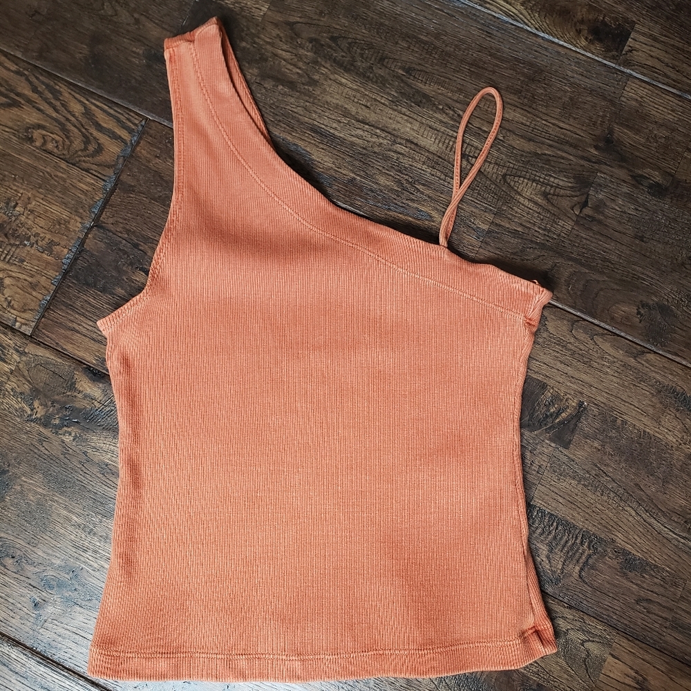 Free people tank size medium